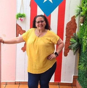 Meet your Posher, Yessenia